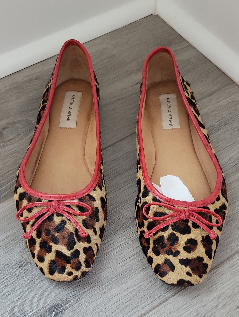 Antonio Melani Leopard Print Ballet Flats Size 9
